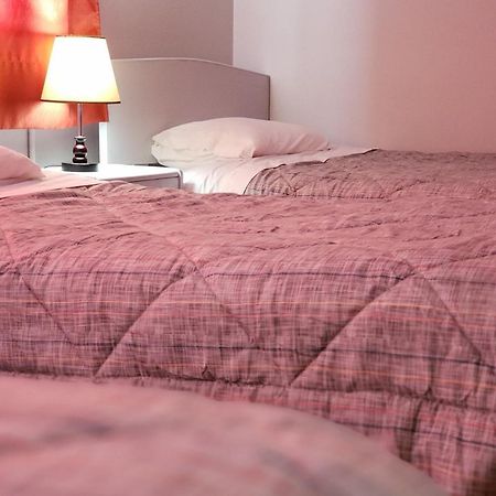 Hotel Sevilla טמוקו מראה חיצוני תמונה