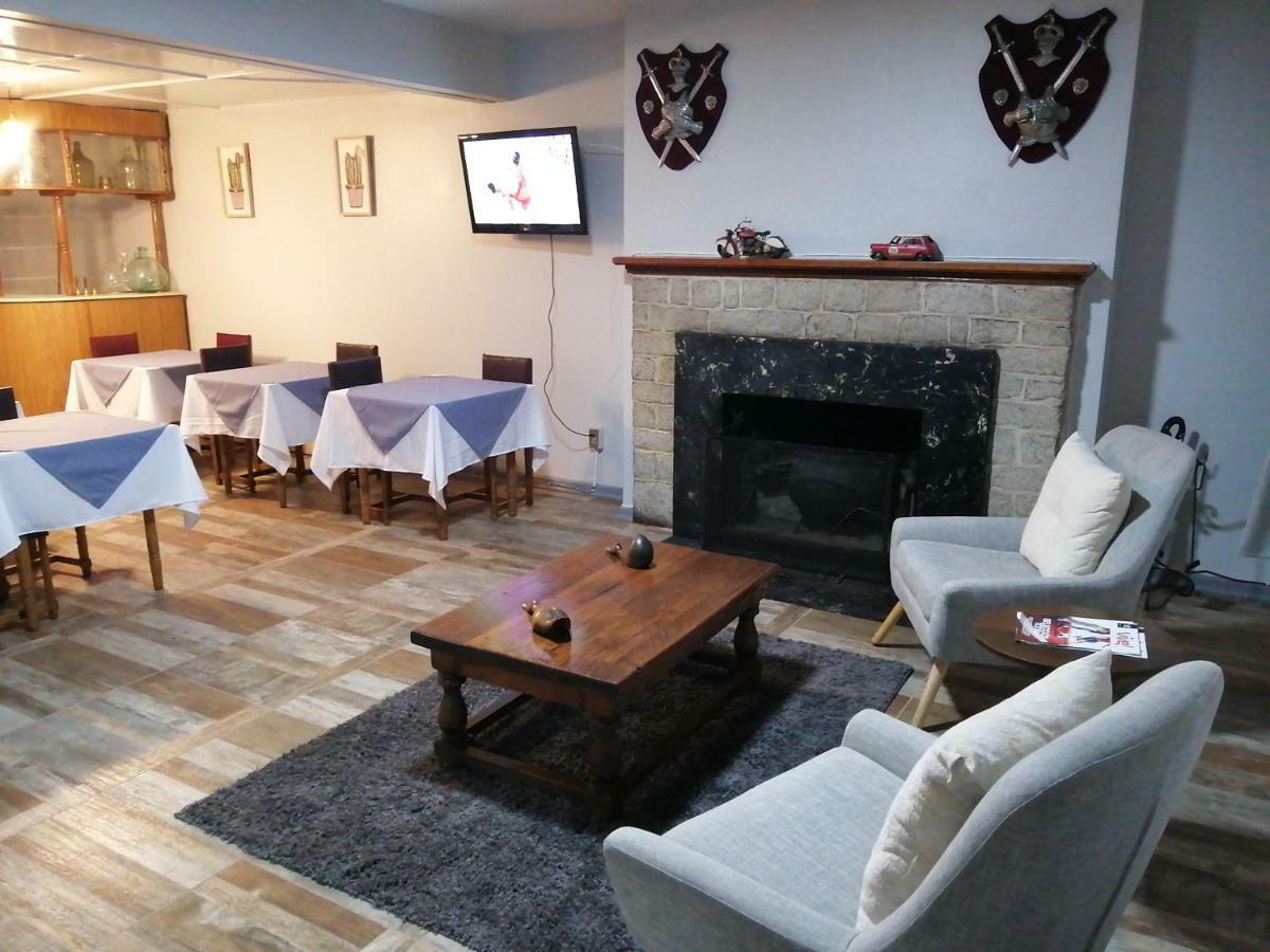 Hotel Sevilla טמוקו מראה חיצוני תמונה